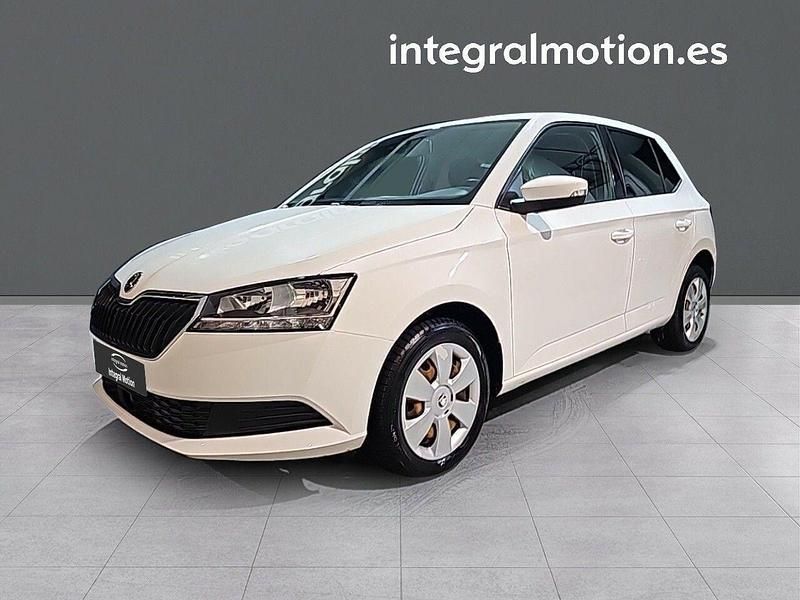 Blanco Usado 2020 Skoda Fabia Berlina | 12.900 € (Precio justo) - Imagen 1/4