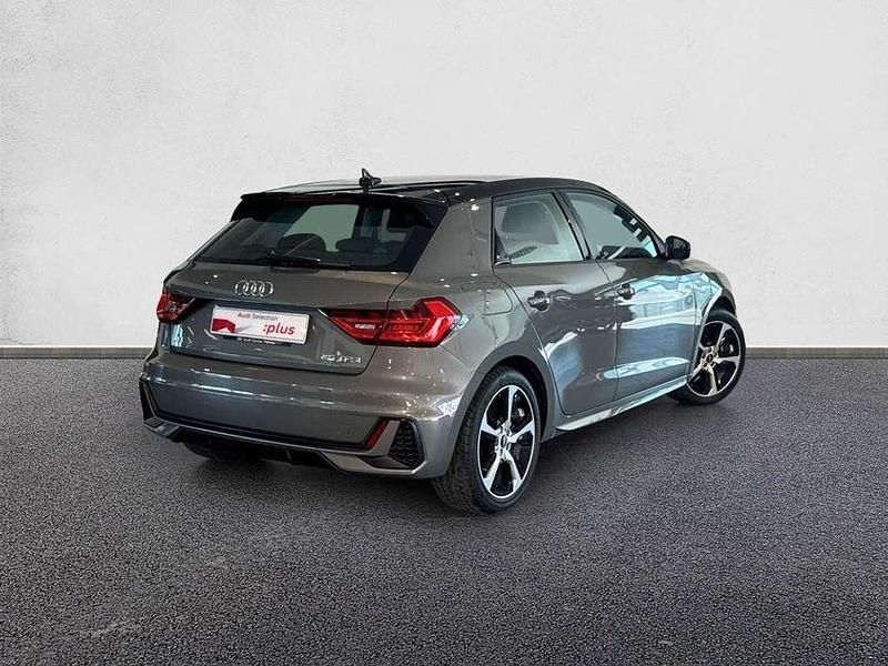 Usado Audi A1 Sportback 95 CV (69 kW) 2022 Gris Utilitario