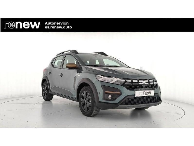 Usado Dacia Sandero Extreme 101 CV (74 kW) 2025 Verde Berlina