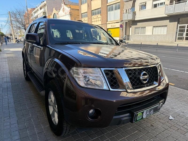 Usado Nissan Pathfinder SE 190 CV (139 kW) 2011 Granate SUV
