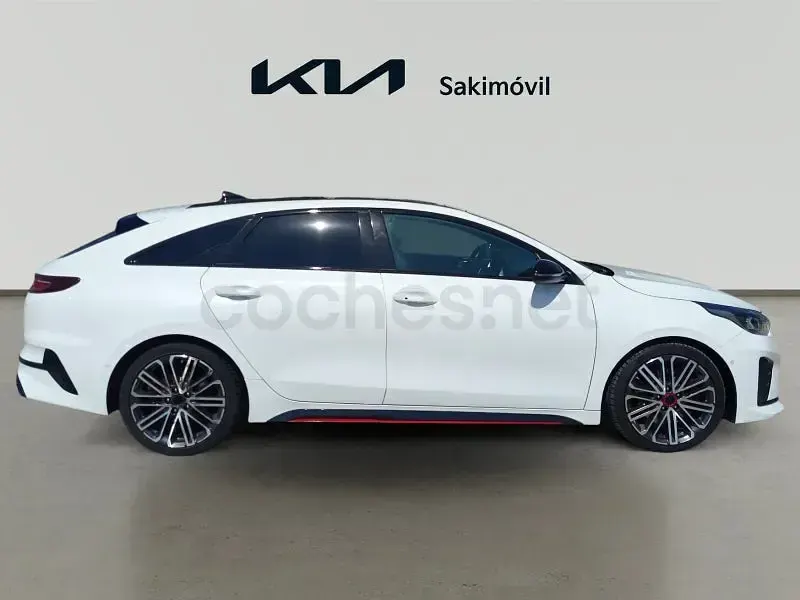 Usado Kia ProCeed GT 204 CV (150 kW) 2021 Blanco Familiar