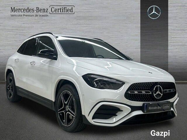 Nuevo Mercedes GLA200 AMG line 150 CV (110 kW) 2025 Blanco SUV