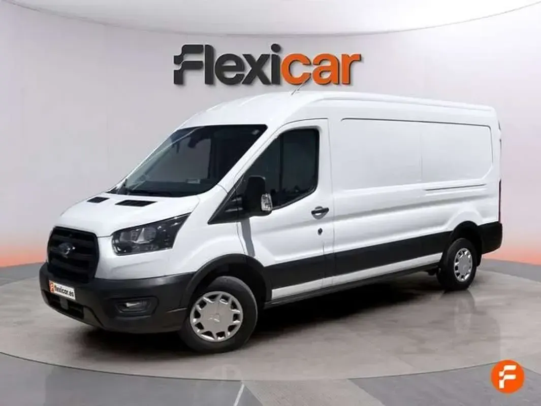 Usado Ford Transit Trend 131 CV (96 kW) 2023 Blanco Van