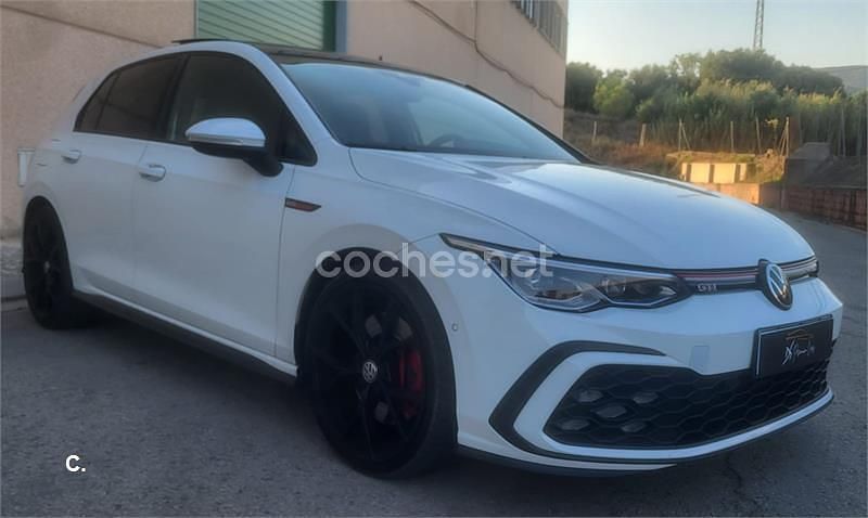Blanco Usado 2020 VW Golf VIII GTI Berlina | 32.750 € (Un poco caro) - Imagen 1/4