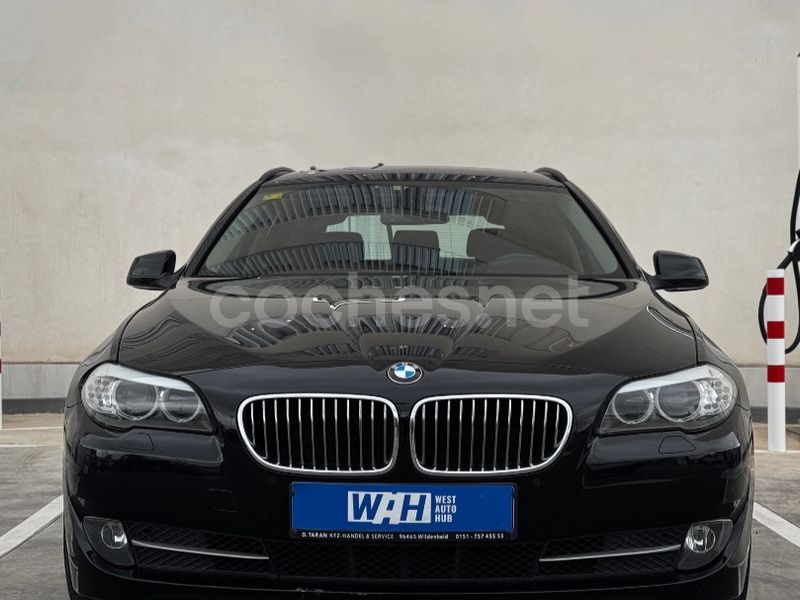 Negro Usado 2011 BMW 520 Familiar | 10.900 € (Precio justo) - Imagen 1/4