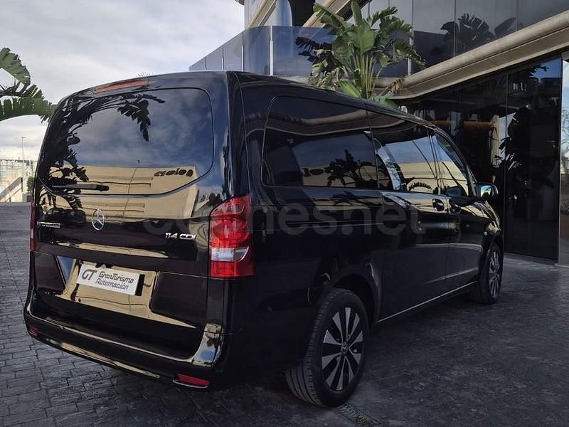Usado Mercedes Vito 136 CV (100 kW) 2024 Negro Van