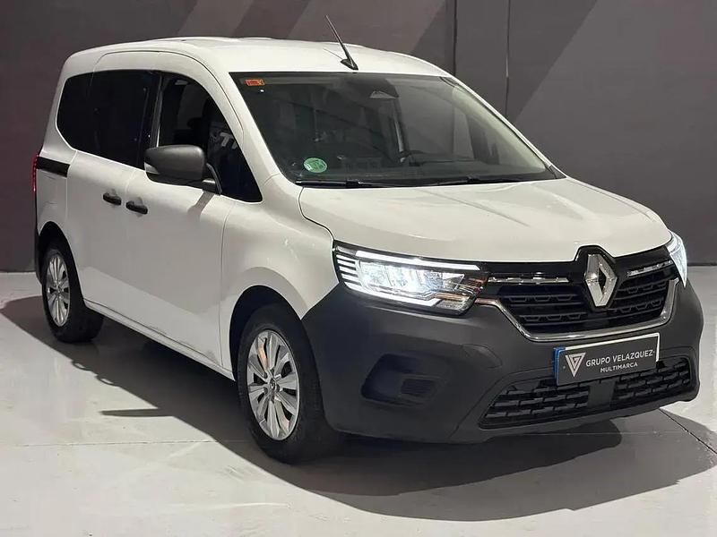 Usado Renault Kangoo 75 CV (55 kW) 2023 Blanco Monovolumen