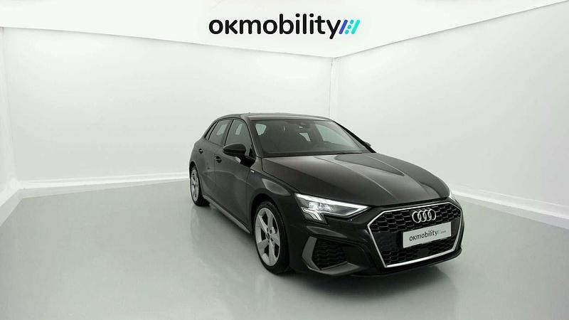 Usado Audi A3 S-Line 150 CV (110 kW) 2024 Negro Familiar