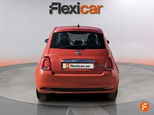 Usado Fiat 500 70 CV (51 kW) 2023 Naranja Utilitario