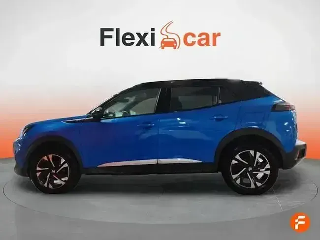 Usado Peugeot 2008 GT 130 CV (95 kW) 2023 Azul SUV