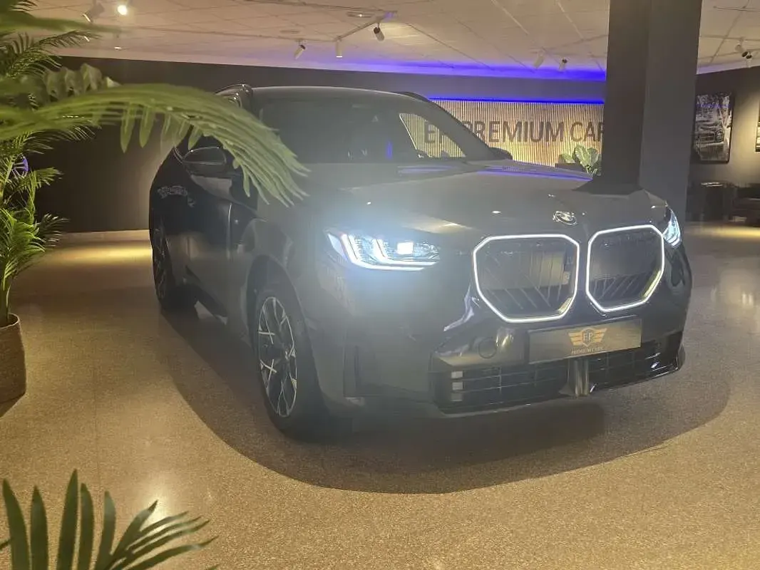 Usado BMW X3 M Sport 197 CV (144 kW) 2025 Gris SUV