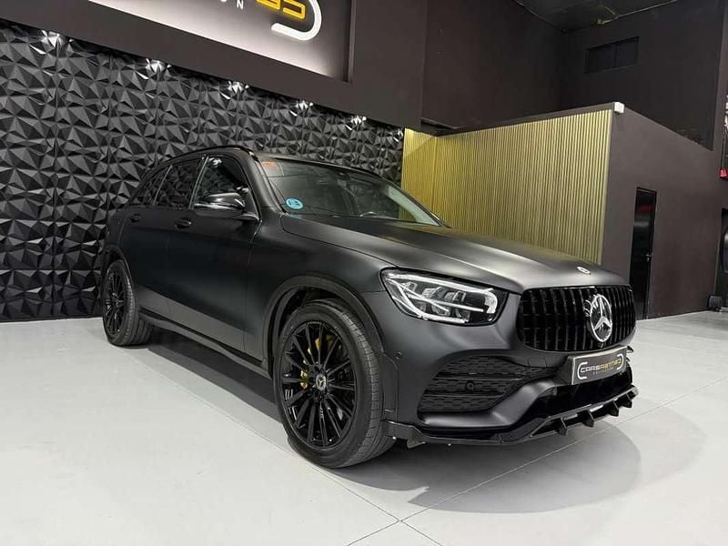 Usado Mercedes GLC220 194 HP (142 kW) 2021 Preto Coupé