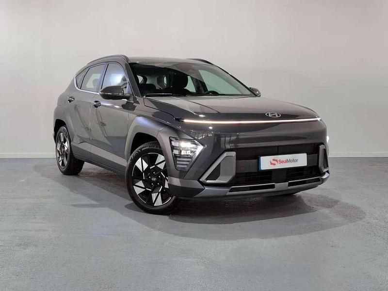 Gris Usado 2023 Hyundai Kona SUV | 26.499 € (Caro) - Imagen 1/4