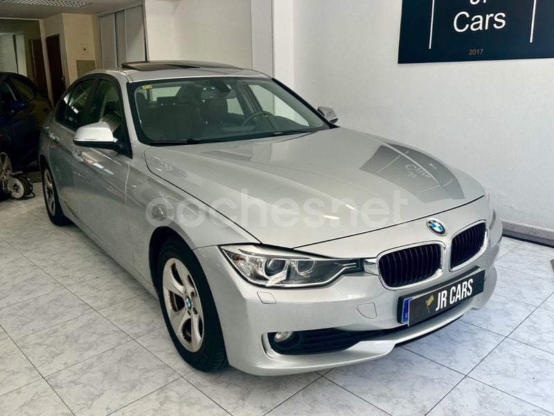 Gris / plata Usado 2012 BMW 320 Berlina | 9999 € (Precio justo) - Imagen 1/4