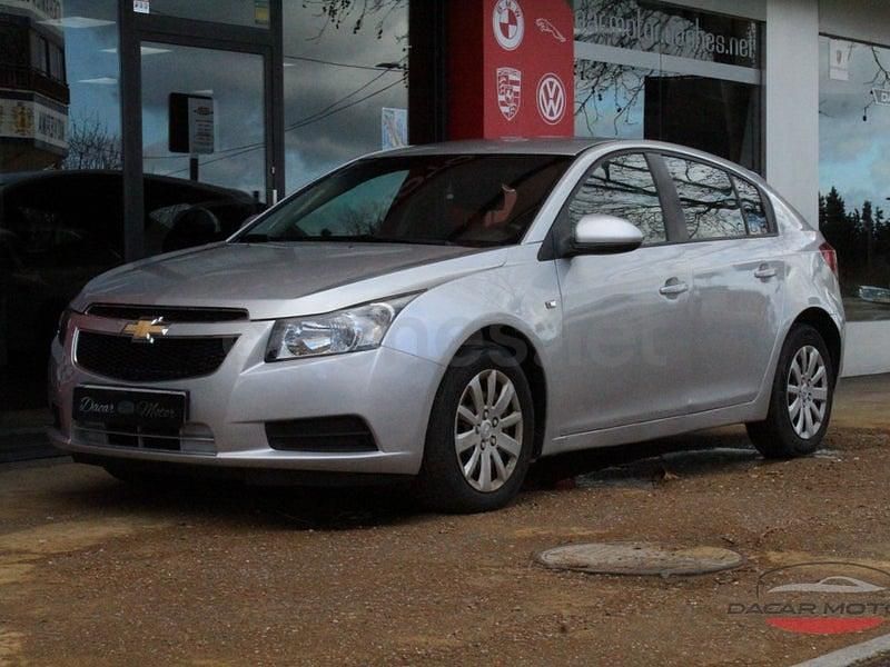 Usado Chevrolet Cruze LT 163 CV (119 kW) 2013 Beige Berlina