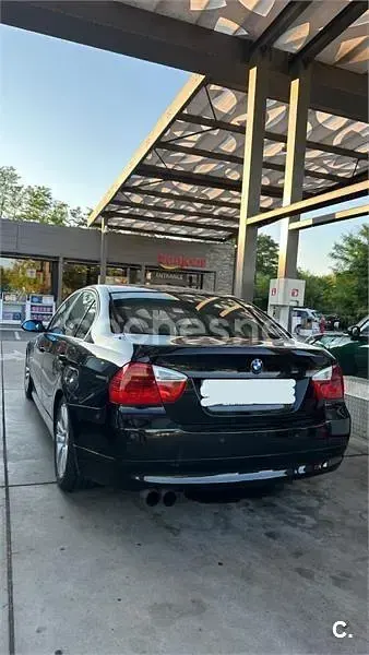 Usado BMW 325 218 CV (160 kW) 2008 Negro Berlina