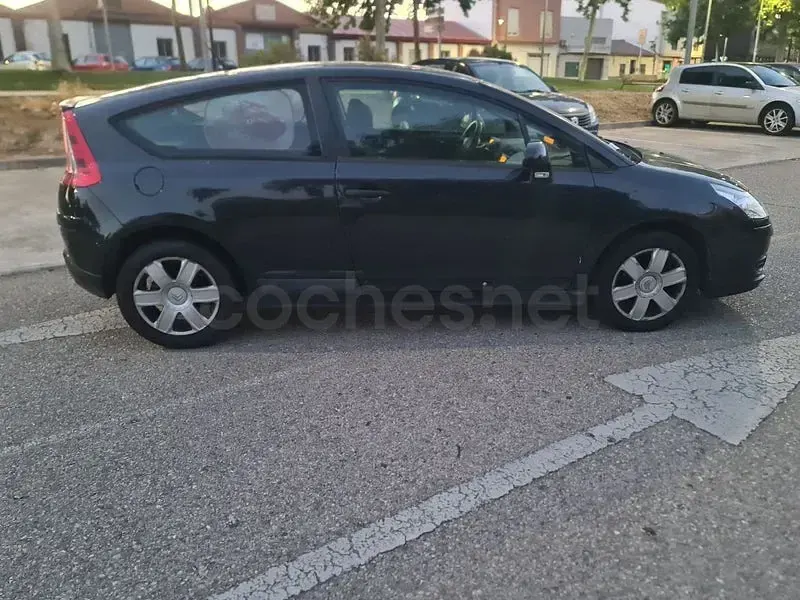 Usado Citroën C4 110 CV (80 kW) 2007 Negro Berlina