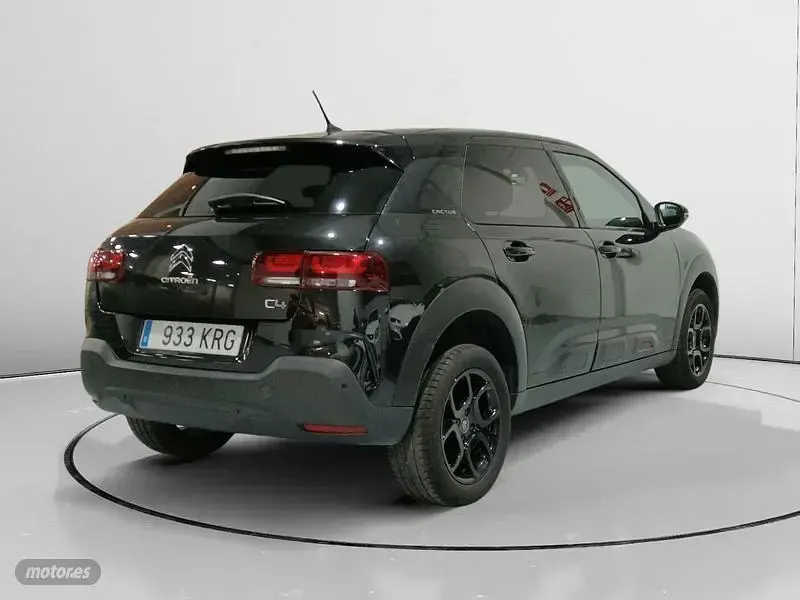 Usado Citroën C4 Shine 110 CV (80 kW) 2018 Negro SUV