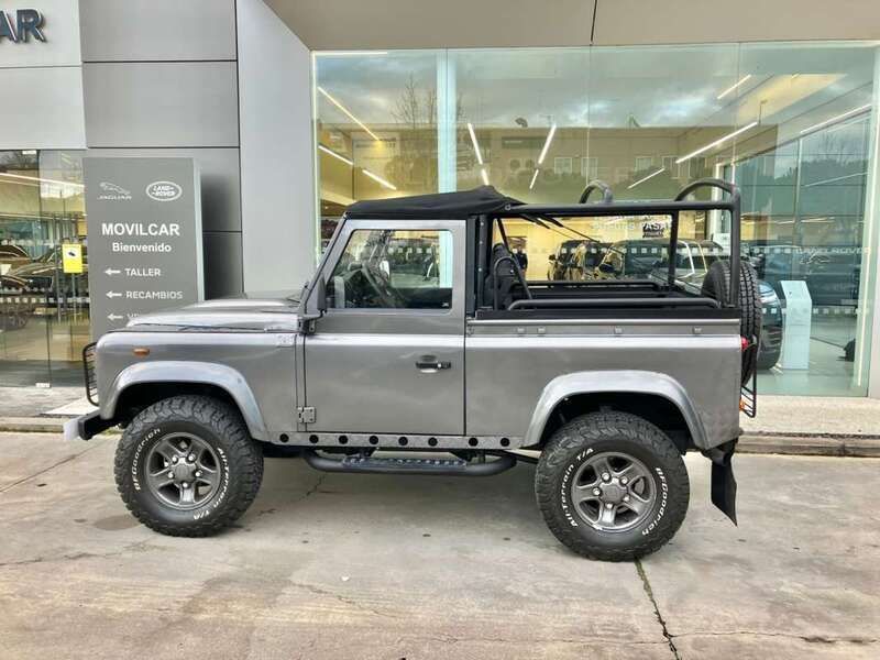 Usado Land Rover Defender 122 CV (89 kW) 2007 Eiger grey SUV