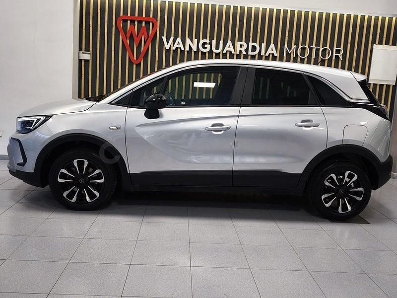 Usado Opel Crossland X Elegance 110 CV (80 kW) 2023 Gris / plata SUV