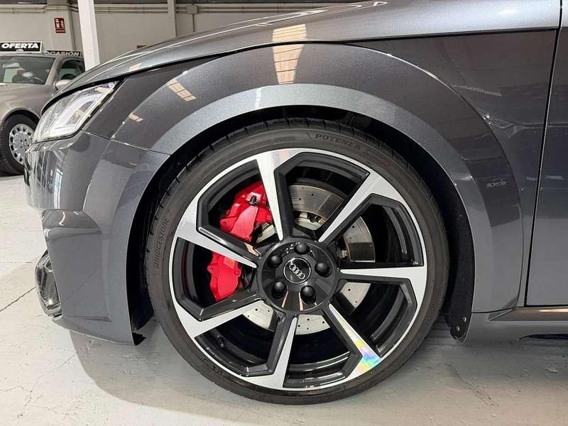 Usado Audi TT RS 400 CV (294 kW) 2021 Gris Coupe