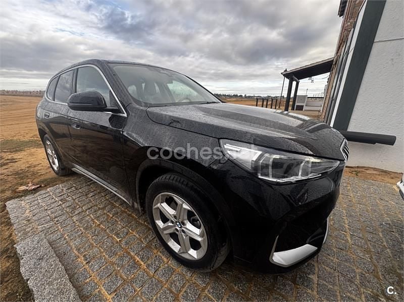 Negro Usado 2025 BMW X1 xLine SUV | 41.998 € (Super precio) - Imagen 1/4