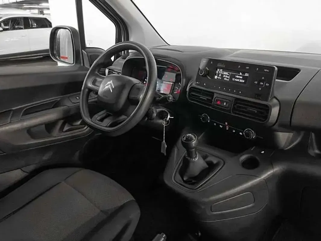 Usado Citroën Berlingo 75 CV (55 kW) 2020 Blanco Monovolumen