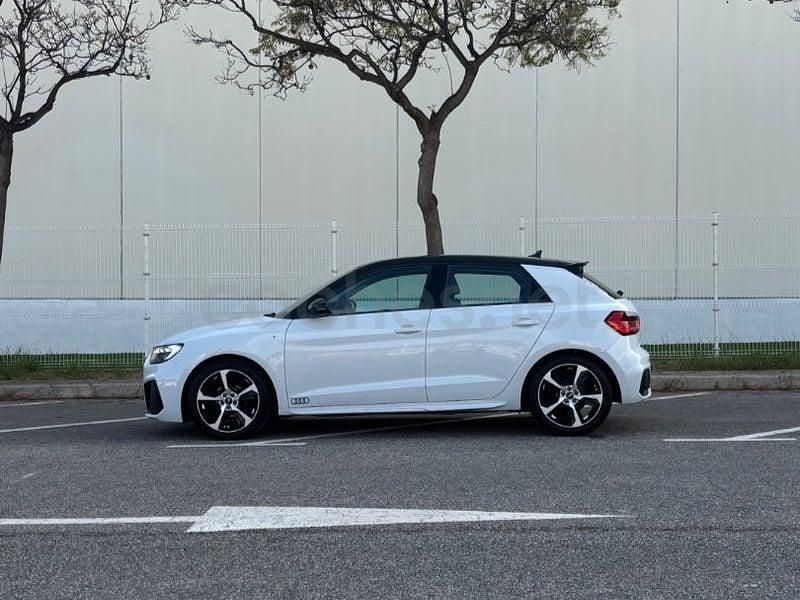 Usado Audi A1 Premium 95 CV (69 kW) 2022 Blanco SUV