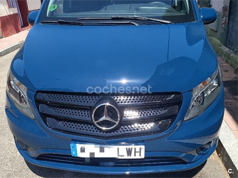 Usado Mercedes Vito Marco Polo 88 CV (64 kW) 2015 Azul Van