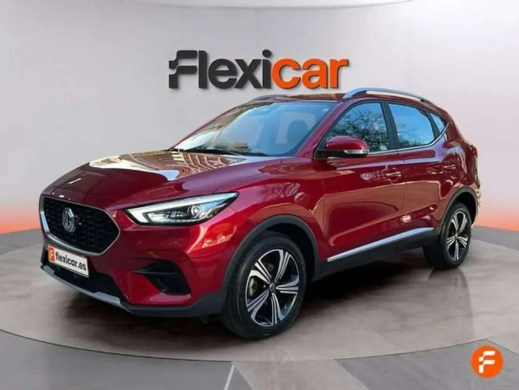 Käytetty MG ZS Comfort 106 HP (77 kW) 2022 Punainen Katumaasturi