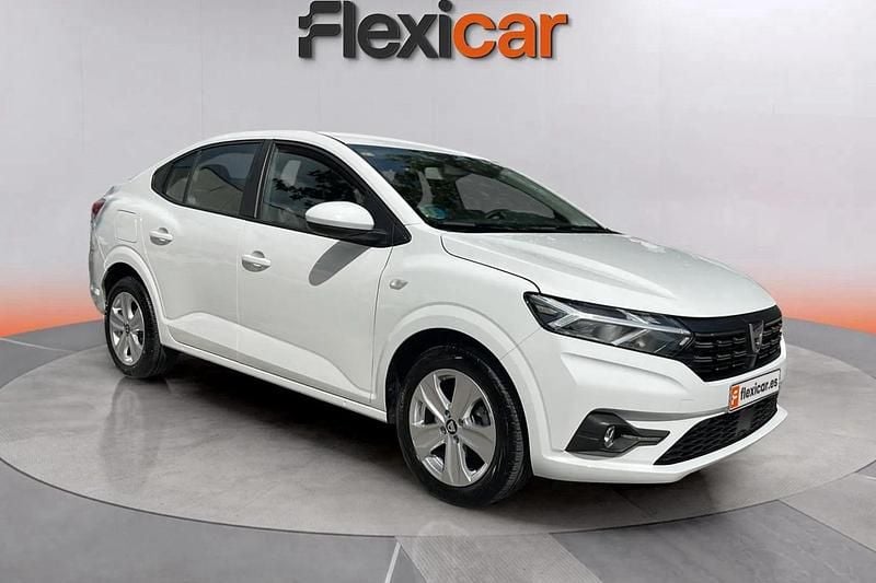 Blanco Usado 2023 Dacia Logan Comfort Berlina | 14.890 € (Precio justo) - Imagen 1/4