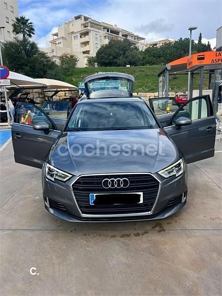 Usado Audi A3 S-Line 150 CV (110 kW) 2018 Gris / plata Berlina