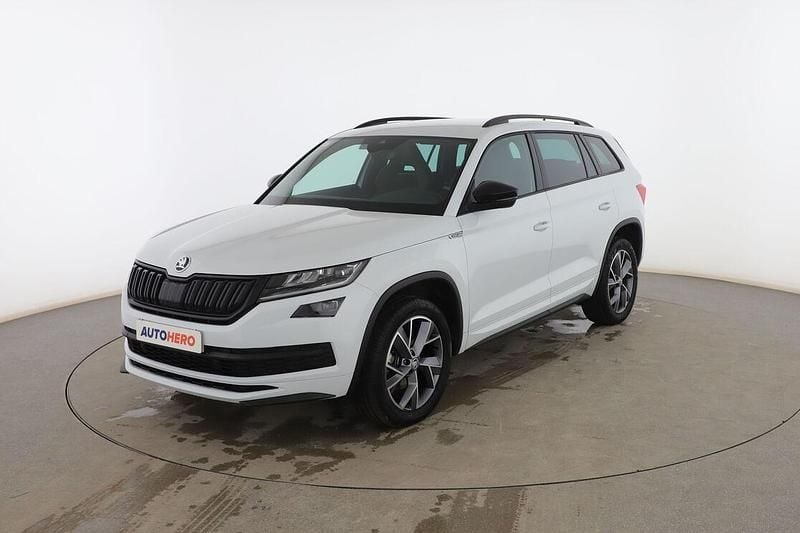 Blanco Usado 2021 Skoda Kodiaq SportLine SUV | 30.399 € (Un poco caro) - Imagen 1/3