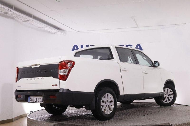 Usado Ssangyong (KGM) Musso 202 CV (148 kW) 2023 Blanco Pickup/Camioneta