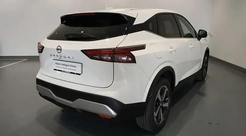 Usado Nissan Qashqai N-Connecta 158 CV (116 kW) 2024 Lunar white (perlada) SUV