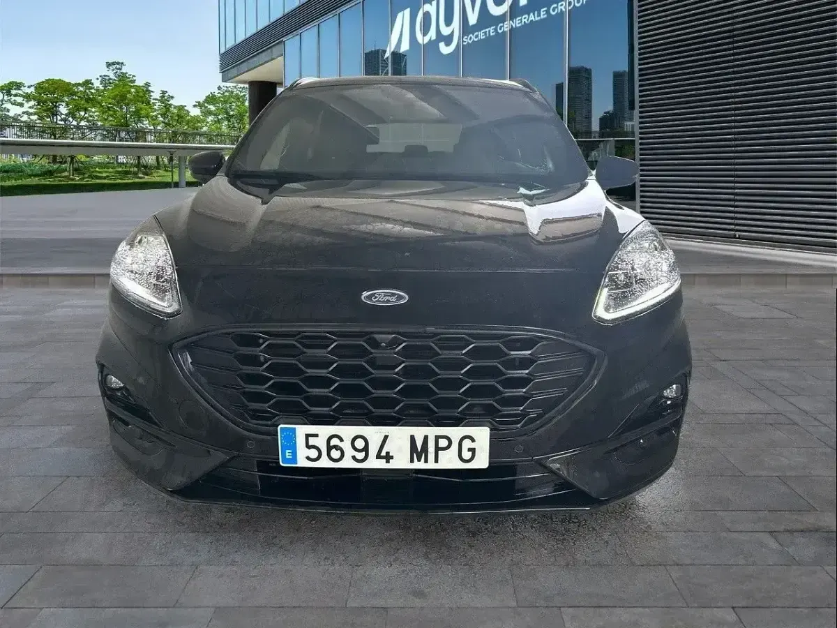 Usado Ford Kuga ST-Line X 190 CV (139 kW) 2024 Negro SUV