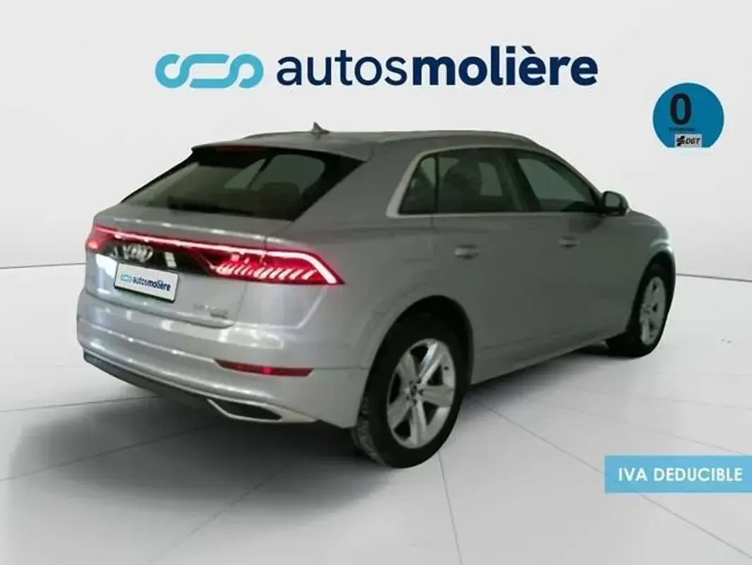 Usado Audi Q8 381 CV (280 kW) 2021 Gris SUV