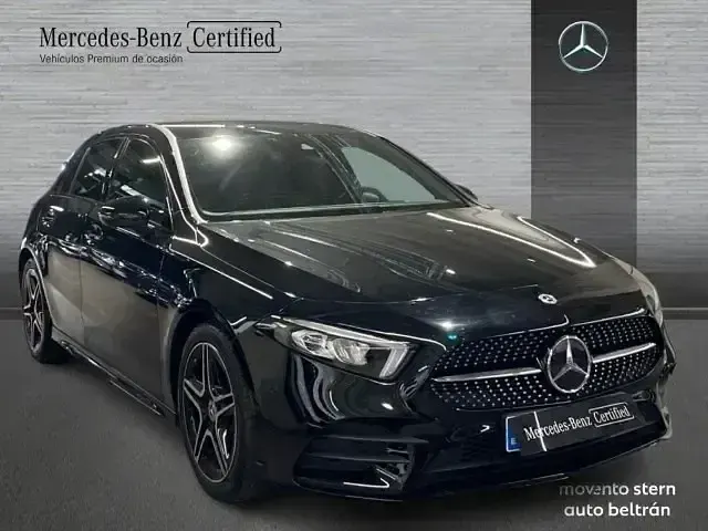 Usado Mercedes A200 AMG line 163 CV (119 kW) 2022 Negro Berlina