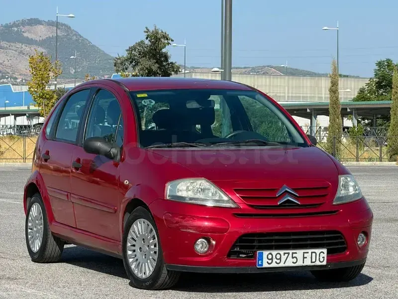 Usado Citroën C3 70 CV (51 kW) 2007 Granate Berlina