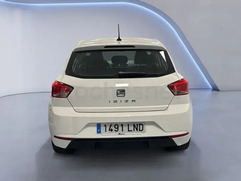 Usado Seat Ibiza Reference 90 CV (66 kW) 2021 Blanco Utilitario