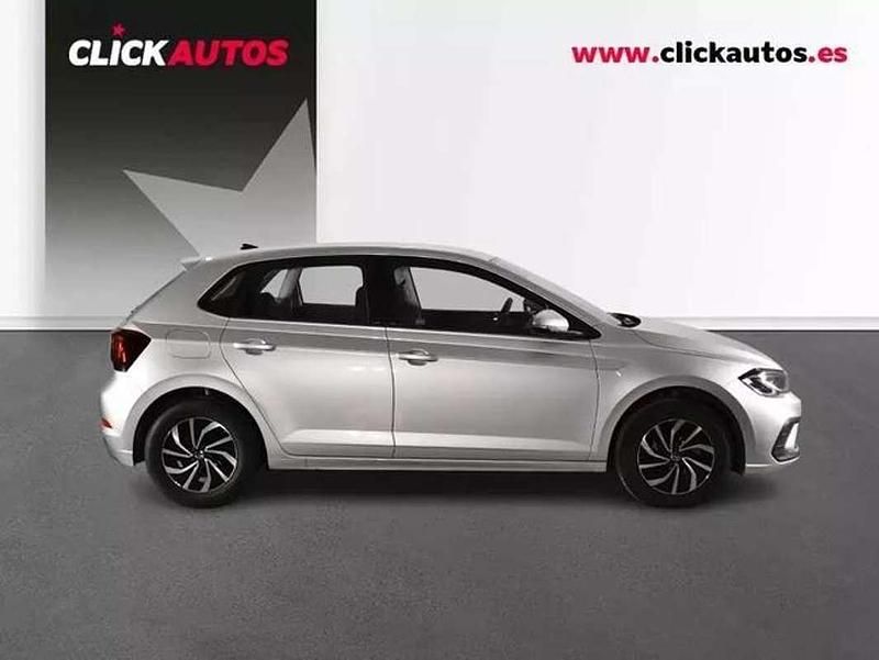 Usado VW Polo Life 95 CV (69 kW) 2025 Plateado Utilitario