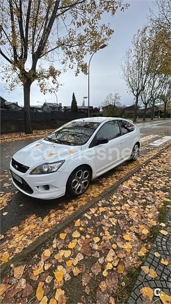 Blanco Usado 2010 Ford Focus Trend Berlina | 3500 € (Super precio) - Imagen 1/4
