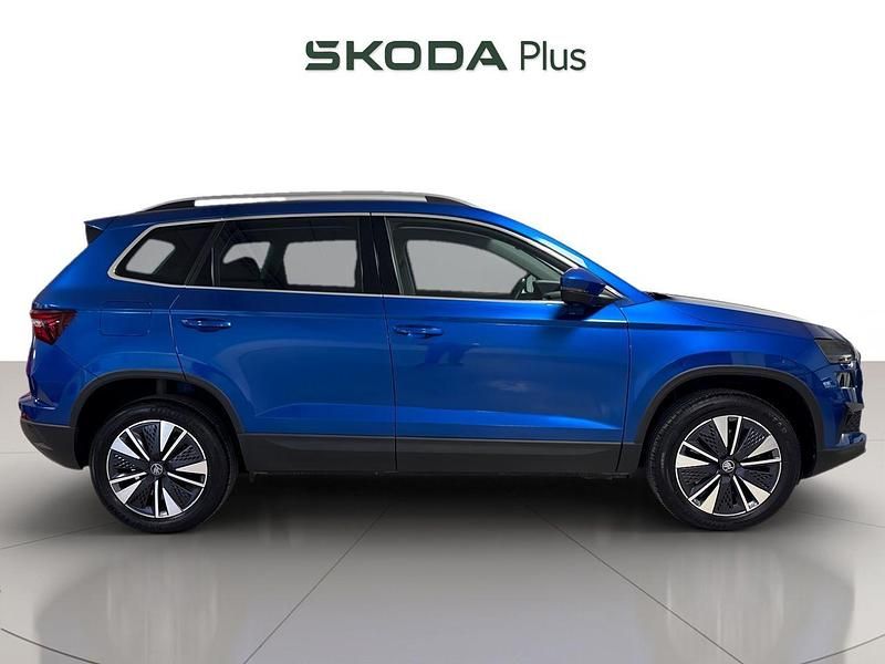 Usado Skoda Karoq Selection 150 CV (110 kW) 2025 Azul SUV