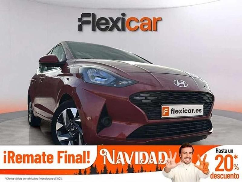 Rojo Usado 2023 Hyundai i10 Utilitario | 13.490 € (Caro) - Imagen 1/4