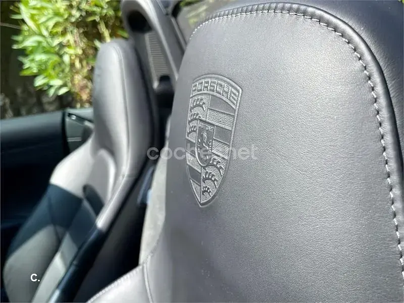 Usado Porsche 718 Boxster 300 CV (220 kW) 2019 Gris / plata Descapotable