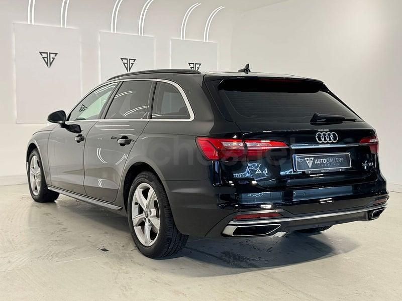 Usado Audi A4 Advanced 163 CV (119 kW) 2021 Negro Familiar