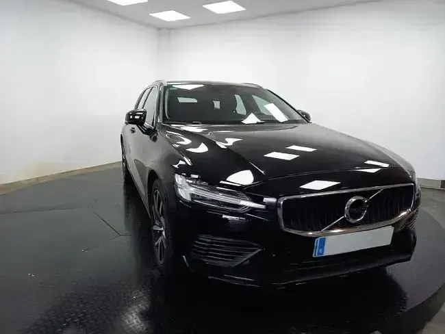 Usado Volvo V60 Business Edition 394 CV (289 kW) 2019 Negro Familiar