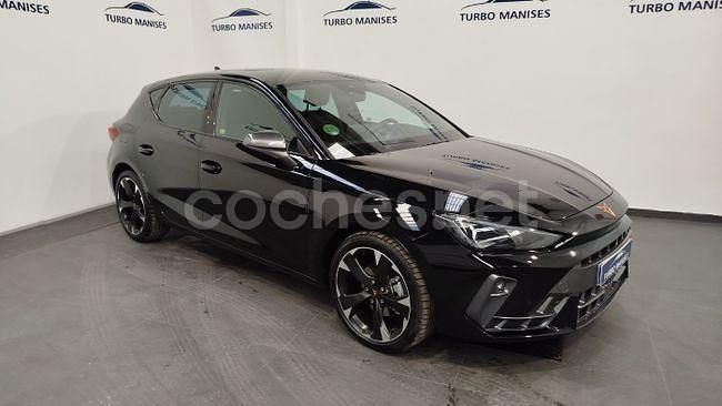 Usado Cupra Leon 150 CV (110 kW) 2025 Negro Berlina