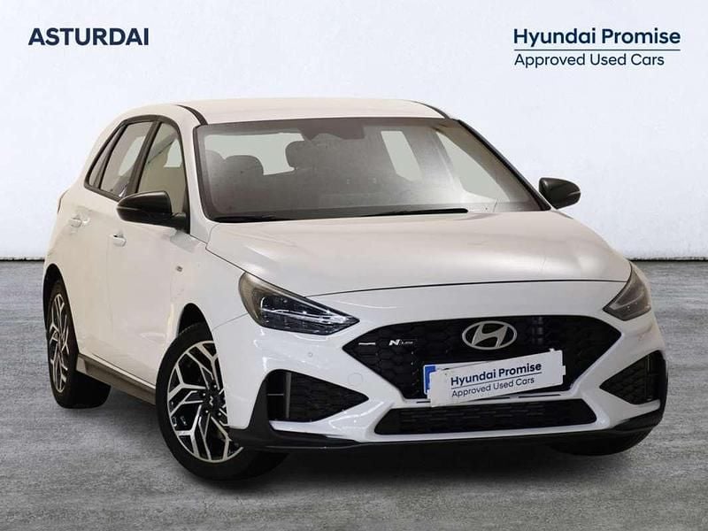 Usado Hyundai i30 N Line 101 CV (74 kW) 2025 Blanco Utilitario