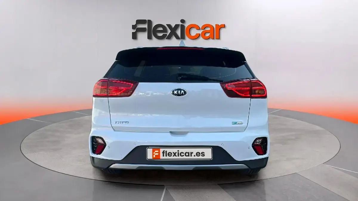 Usado Kia Niro 141 CV (103 kW) 2020 Blanco SUV